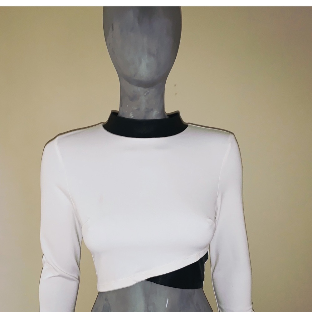 Cropped white top